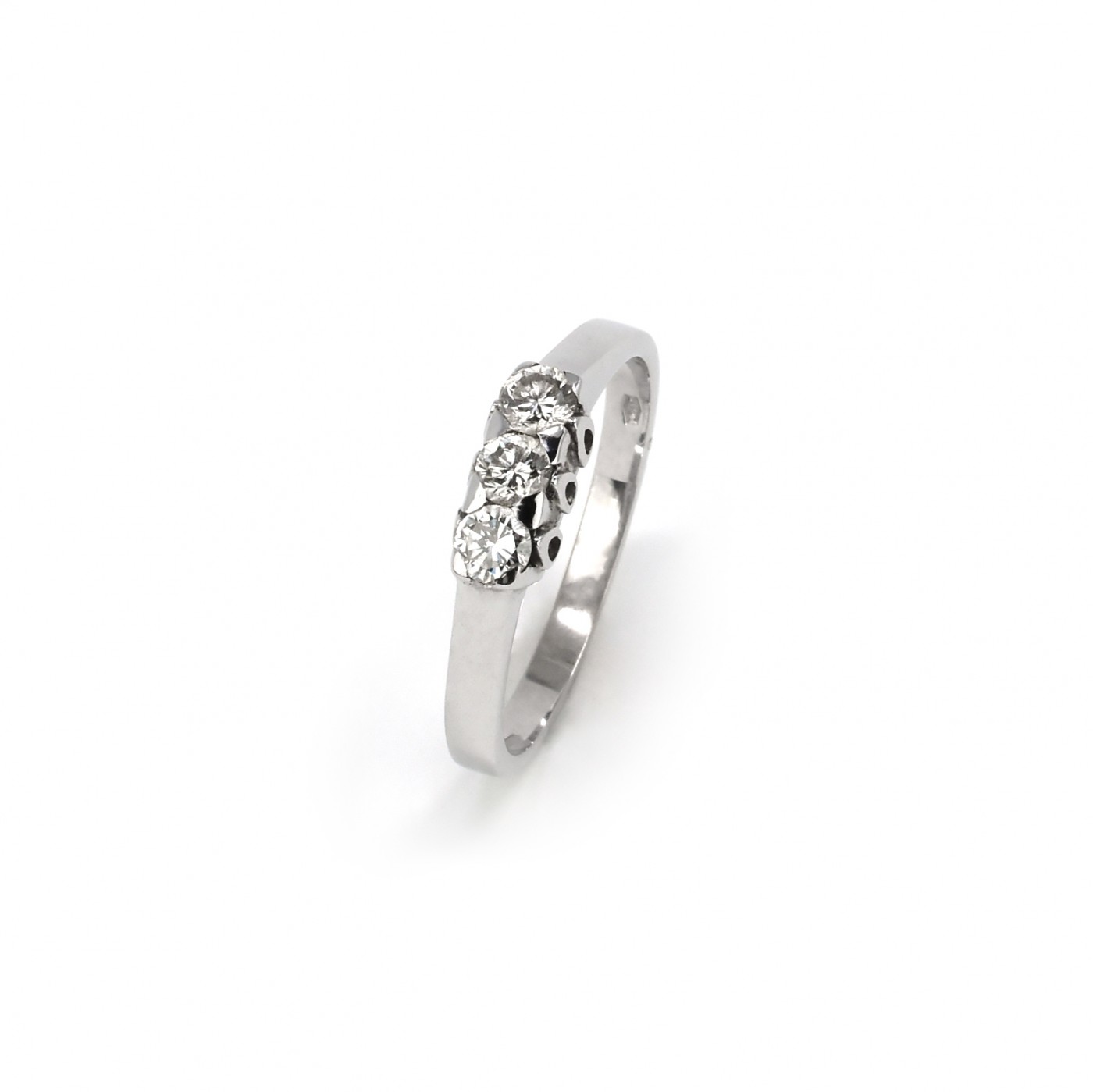 Anello trilogy diamanti a taglio brillante da 0,15 ct