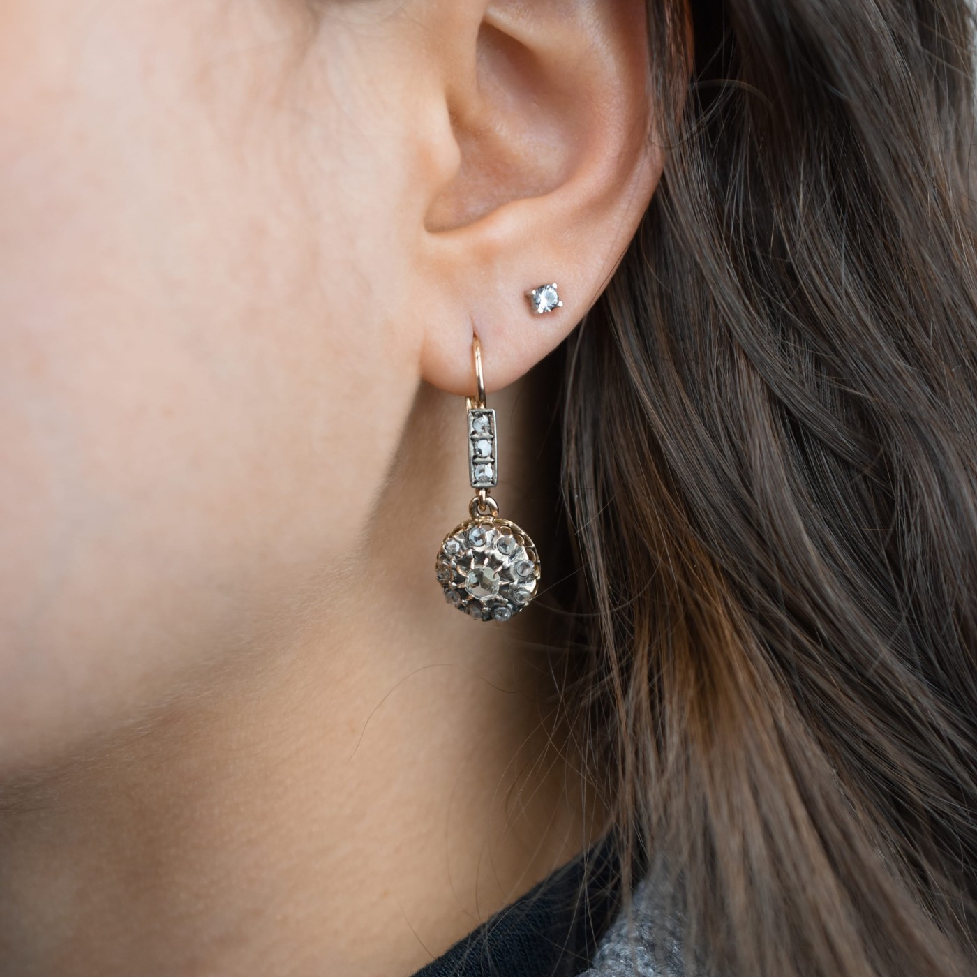 Orecchini antichi in oro rosso, argento e rose di diamante