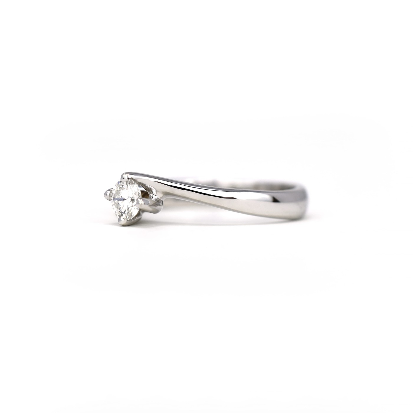 Anello brillante solitario da 0,22 carati