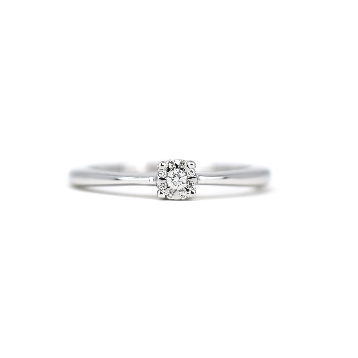 Anello con pavè di brillanti